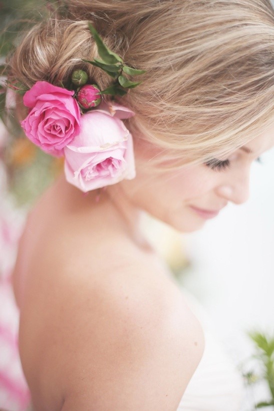 Wedding Flowers in Hair